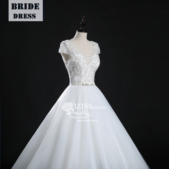 BR162 **พรีออเดอร์**ชุดแต่งงาน&ชุดเจ้าสาวแบบยาวสีขาวเกรดพรีเมี่ยม เปิดไหล่ มีแขน หรูหราน่ารัก สวยโดดเด่นไม่ซ้ำใคร