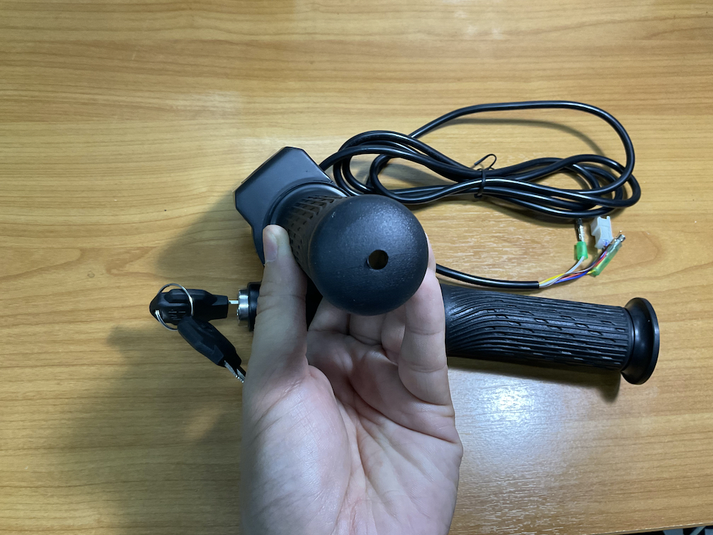 คันเร่งจักรยานไฟฟ้า ดิจิตอล 24v 36v 48v 60v 72v แสดง แบต เกียร์ ระยะทาง มีวิดีโอให้ดูนะครับ