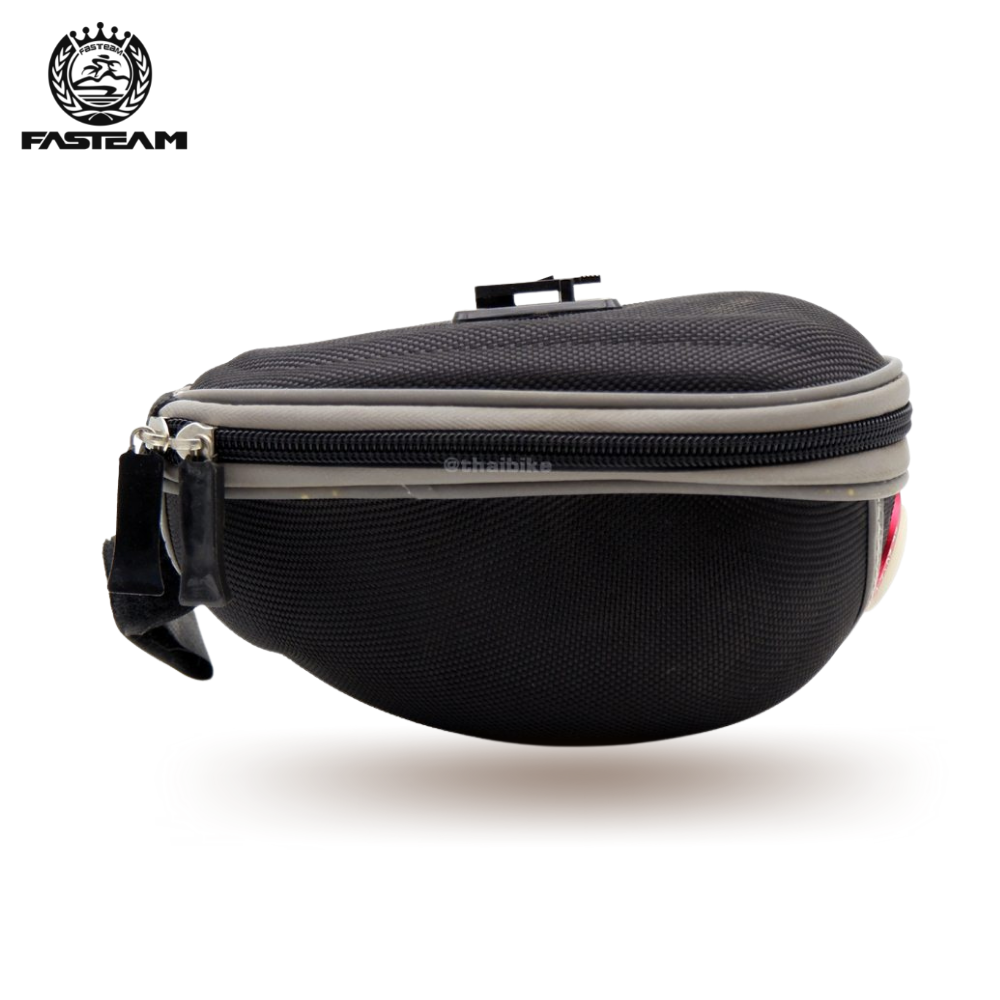 กระเป๋าใต้อานจักรยาน WOLF BASE แบบทรงแข็ง มีไฟกระพริบในตัว กันน้ำ