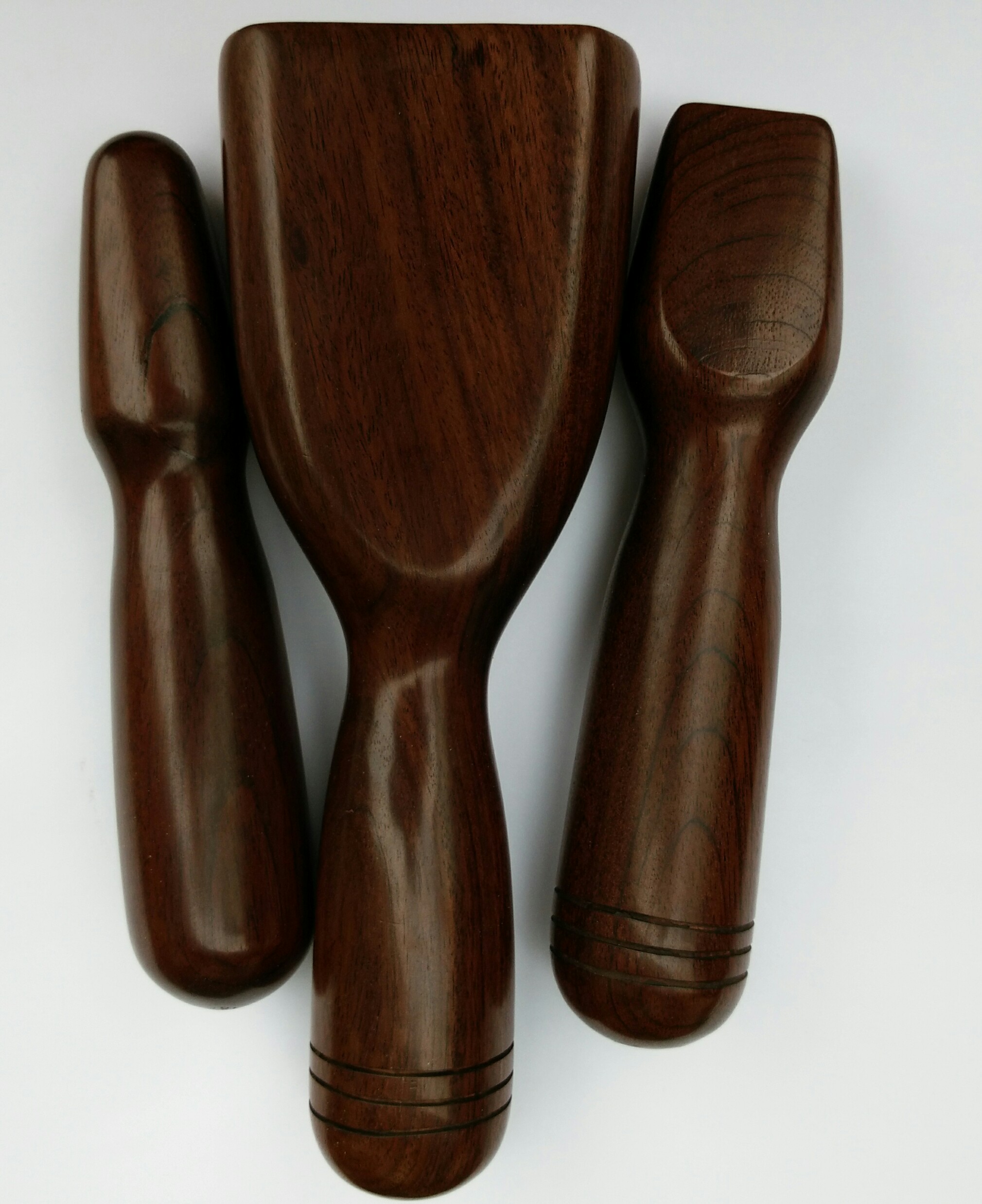 ไม้ตอกเส้นอย่างดี 3 ชิ้น