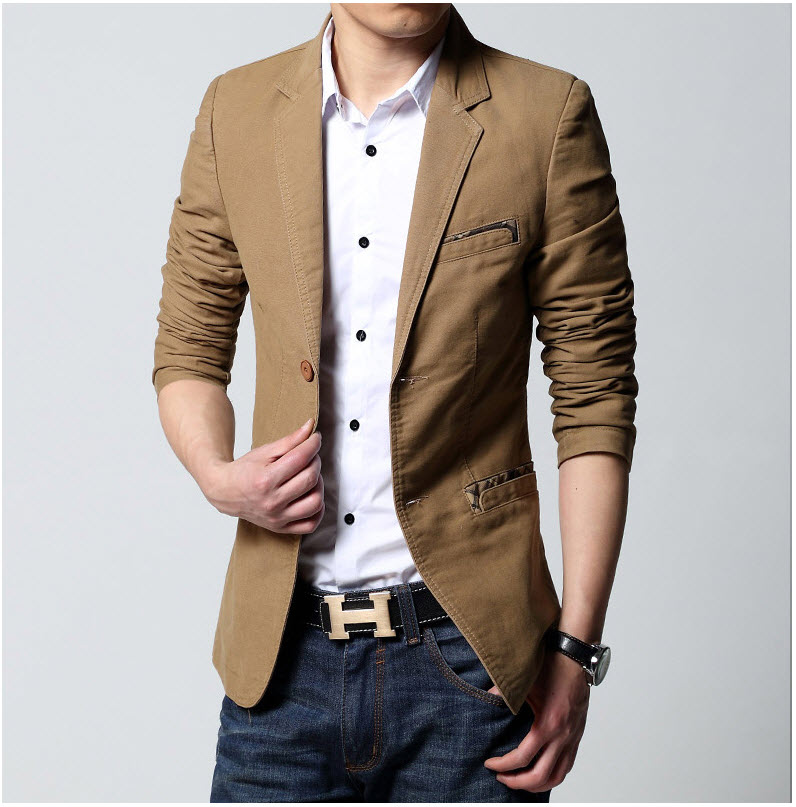 พร้อมส่ง เสื้อสูทผู้ชาย สีน้ำตาล แขนยาว คอปก แต่งลายที่กระเป๋า 