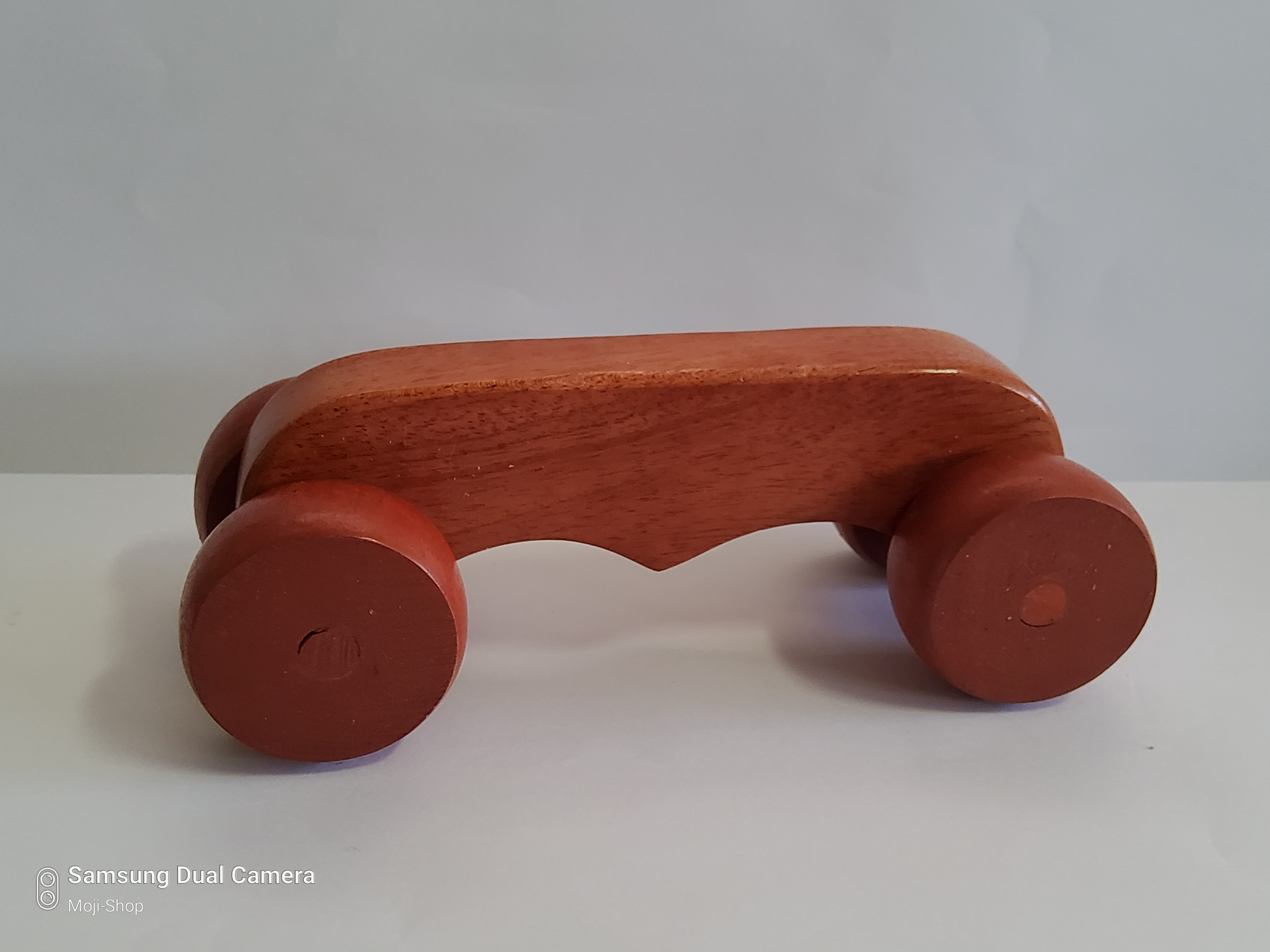 ไม้นวดร่างกายรถถัง 4 ล้อ