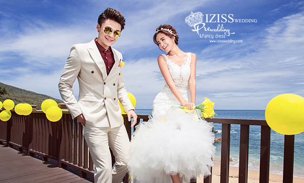 PW390 - **พรีออเดอร์ค่ะ** ชุดคู่ถ่ายพรีเวดดิ้ง (prewedding dress) & ชุดแต่งงานแฟนซี (Fancy wedding dress)ชายหญิง "ธีมสีขาว-น้ำตาล"
