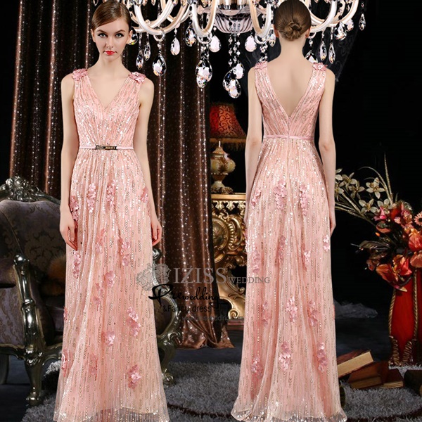 T024**พรีออเดอร์เดรสสีชมพูอมส้ม**ชุดราตรียาวสีชมพูอมส้มทั้งชุด แขนกุด เล่นดีเทลประดับดอกไม้ช่วงไหล่ตกแต่งเลื่อมสีชมพูอมส้มทั้งชุด ชุดเข้ารูป สวยหรู งานเกรดพรีเมี่ยม ไฮโซมากๆ ค่ะ