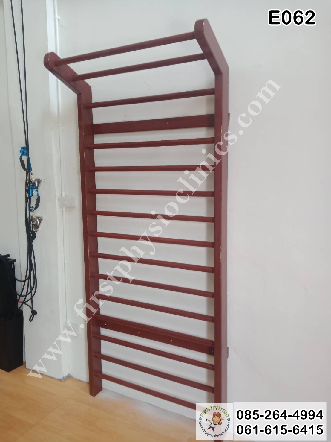 บาร์ติดผนัง รุ่น E062 /STALL BAR (ขนาด สูง 220cm กว้าง 100 cm) /E062