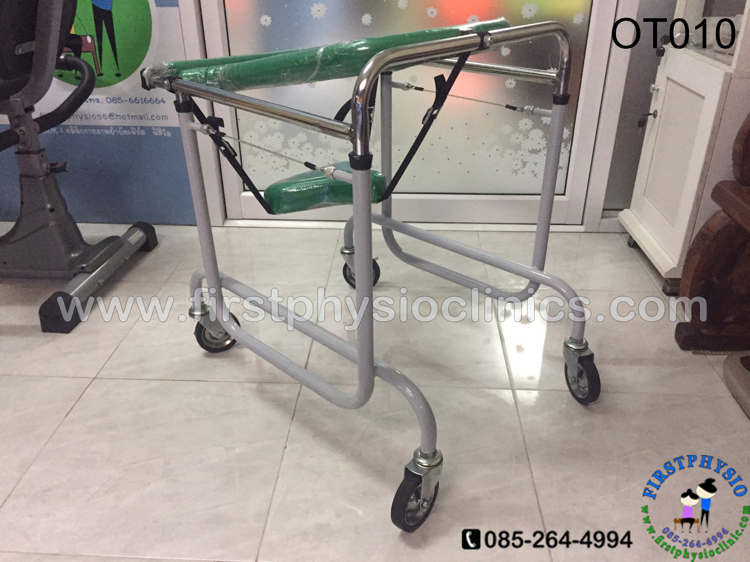 เครื่องช่วยฝึกเดิน แบบมีล้อสี่ล้อพร้อมอาน สำหรับเด็ก (Child Wheeled Walker)