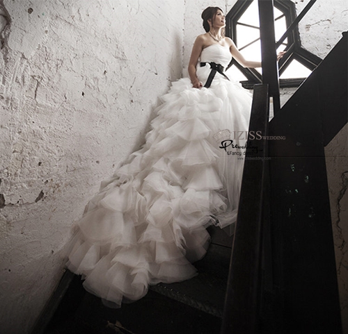 RM042Redvine **งานตัดเกรด Aพร้อมส่งสีแดงเลือดนก สีส้มโอโรส สีน้ำตาลกลีบบัว**ชุดราตรีหรูหรา ชุดแต่งงาน ชุดพรีเวดดิ้งสั่งตัดได้ค่ะ งานเกรดพรีเมี่ยม ตัดเย็บปราณีต สวมใส่สวยงามดุจเจ้าหญิง