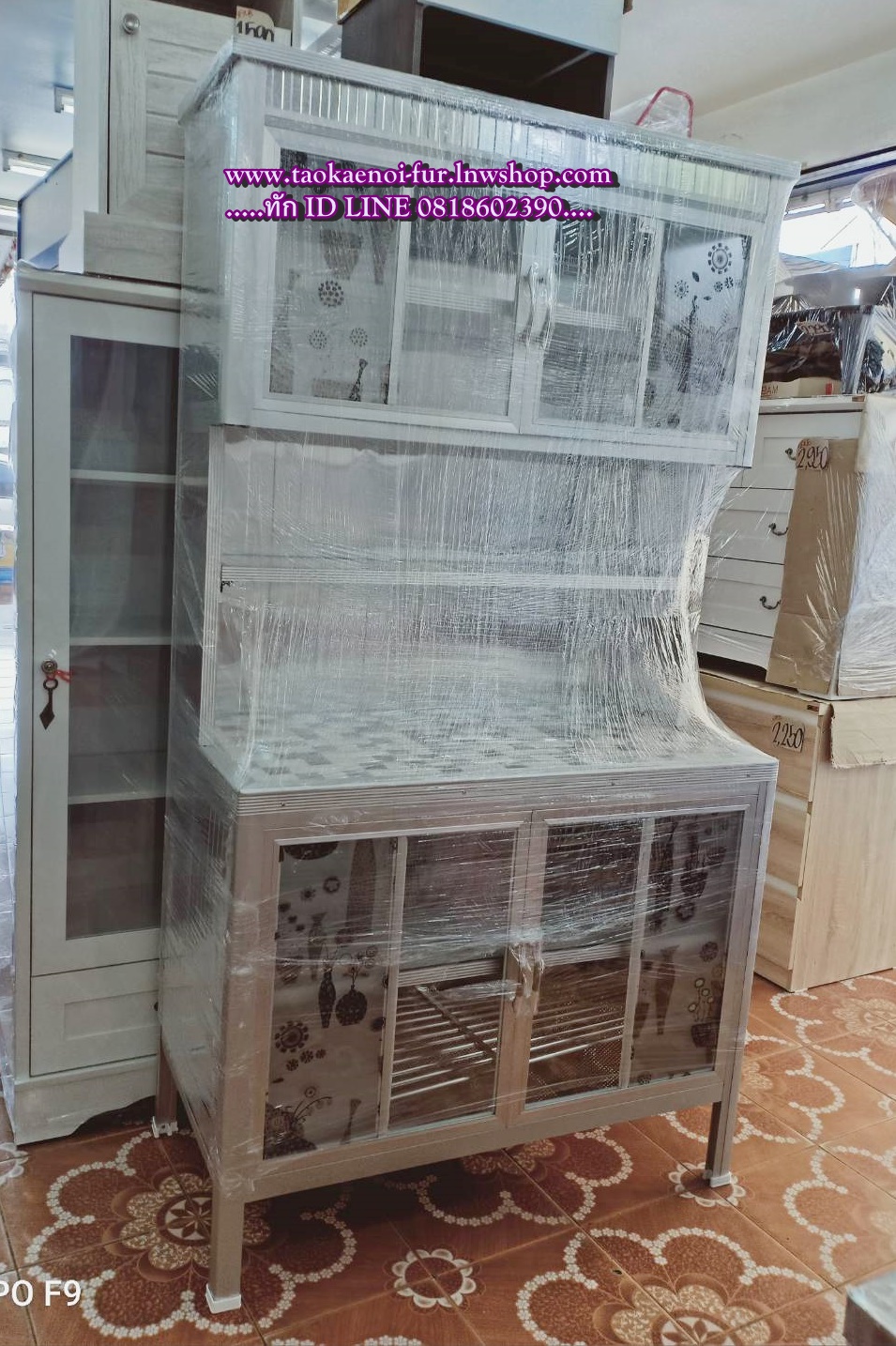 ตู้ครัวสูงหน้ากระเบื้อง KB (เสาเหลี่ยม+ขอบเหลียม) โครงมีเนียม