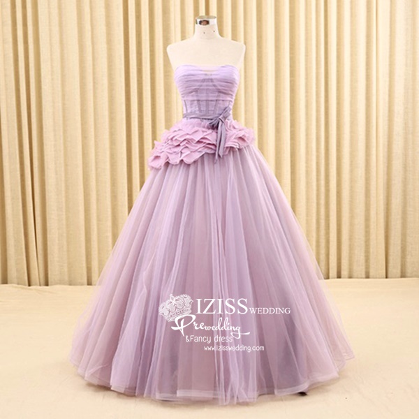 RM024 **งานตัดเกรด A**พรีออเดอร์ชุดราตรีหรูหรา ชุดแต่งงาน ชุดพรีเวดดิ้งสั่งตัดได้ค่ะ งานเกรดพรีเมี่ยม ตัดเย็บปราณีต สวมใส่สวยงามดุจเจ้าหญิง