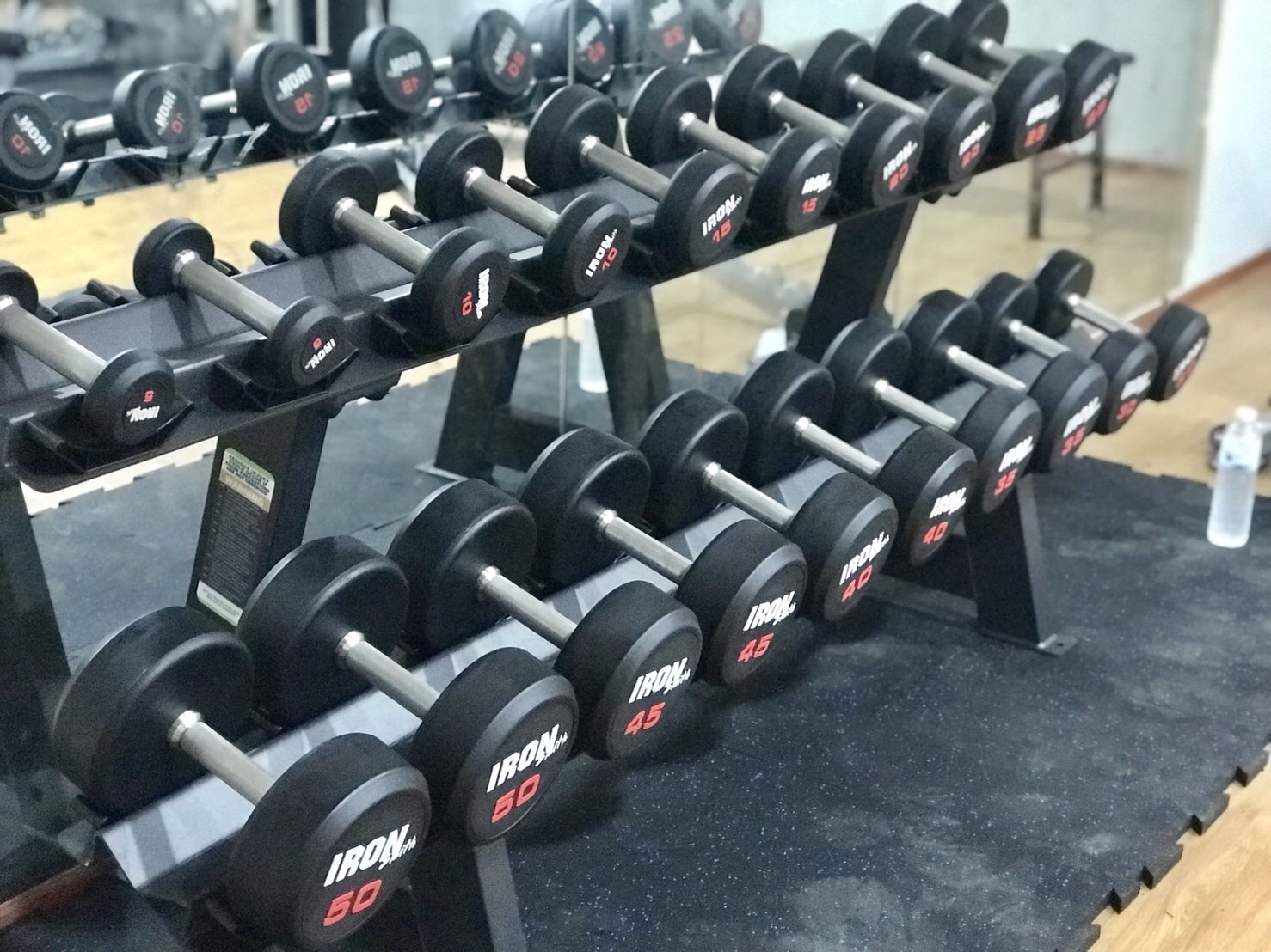 เซทดัมเบล fix หุ้มยาง แบบกลม ขนาด 5 - 50 ปอนด์ พร้อมชั้นวาง