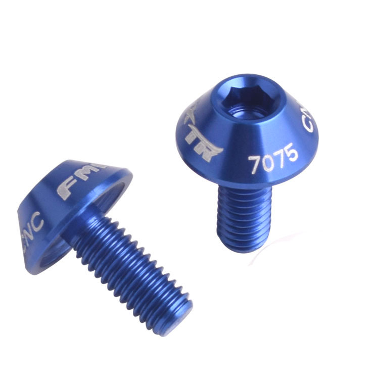 น็อตขาขวดอลูเนียม ยี่ห้อ FMF 7075 ติดที่ยึดขวดน้ำจักรยาน