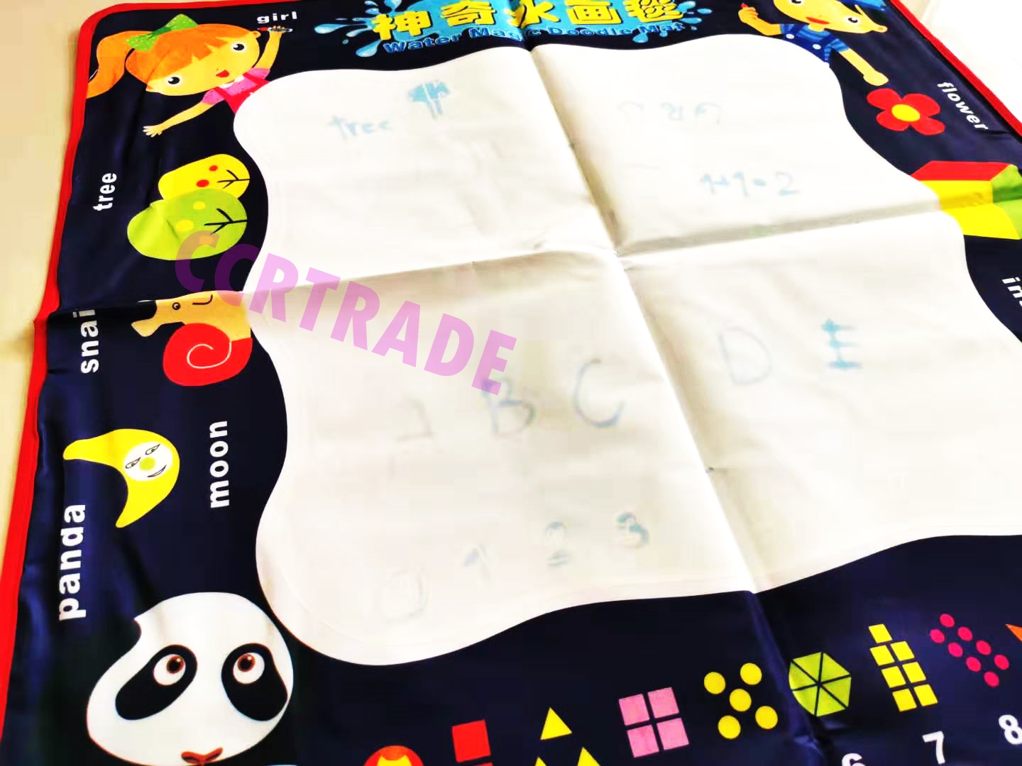 กระดานผ้าระบายสีน้ำจัมโบ้+ปากกา 70x70 ซม.(1x6)