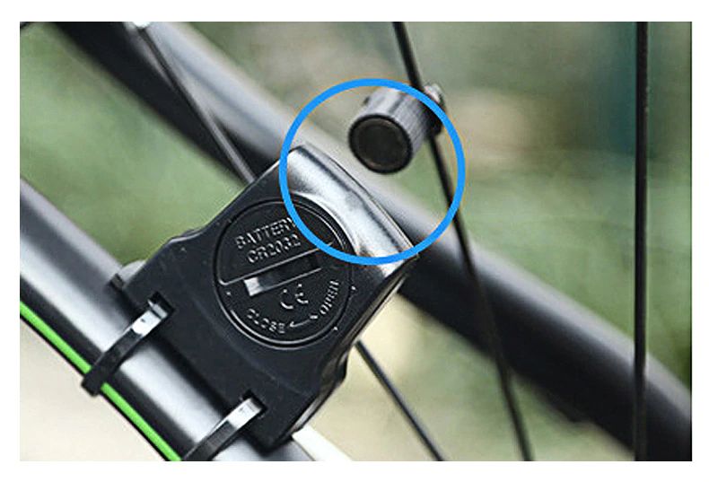 ไมล์ไร้สายมีไฟ INBIKE รุ่น IC321 ไฟสีขาว วัดความเร็วจักรยาน