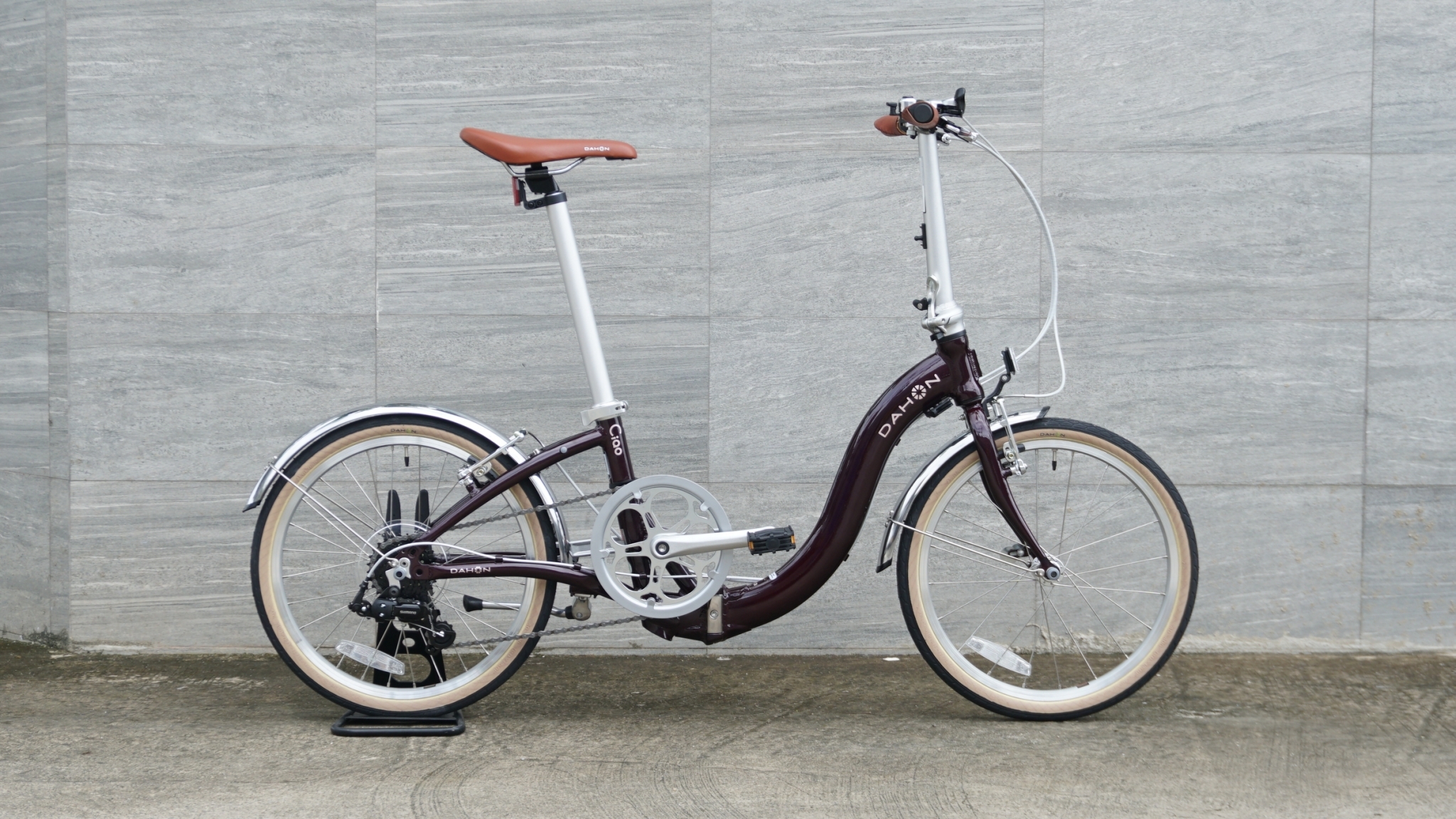 DAHON CIAO จักรยานพับได้ เฟรมโค้ง 7 สปีด