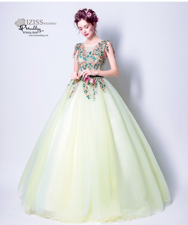 DL025 - **พรีออเดอร์** ชุดราตรี เดรสยาวออกงาน (Night party dresses) ชุดไปงานแต่งงานสวยๆ "ธีมสีเหลืองปักดอกเขียว"