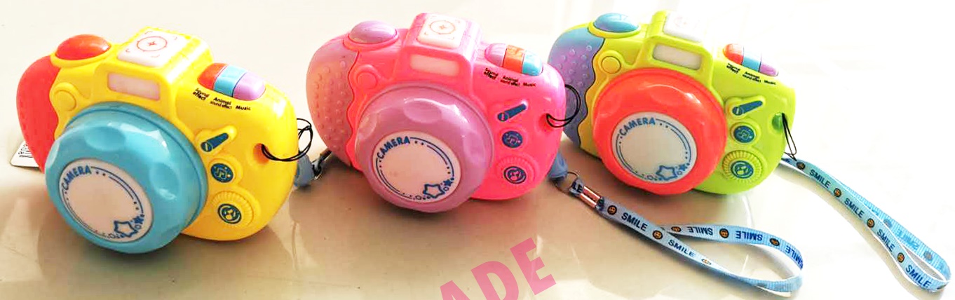 กล้องถ่ายรูปสีหวาน มีเสียง มีไฟ 7.5x11 ซม.(1x4)