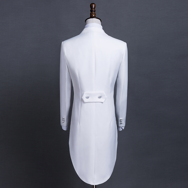 ST130- **พรีออเดอร์**สูททักสิโด้ผู้ชายสีขาว แขนยาว พร้อมแถบคาดเอว และกางเกง ชุดสูทเจ้าบ่าว สูทแฟนซี ถ่ายพรีเวดดิ้ง & ชุดแต่งงานแฟนซี (Fancy wedding dress) สูททักสิโด้ผู้ชายสีขาว