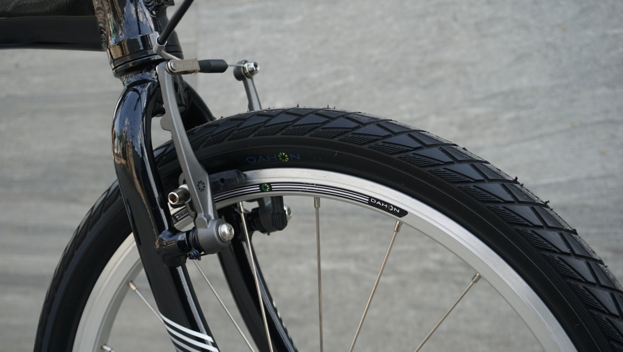 DAHON : Mu D9 จักรยานพับด้ เฟรมอลูมิเนียม 9 สปีด