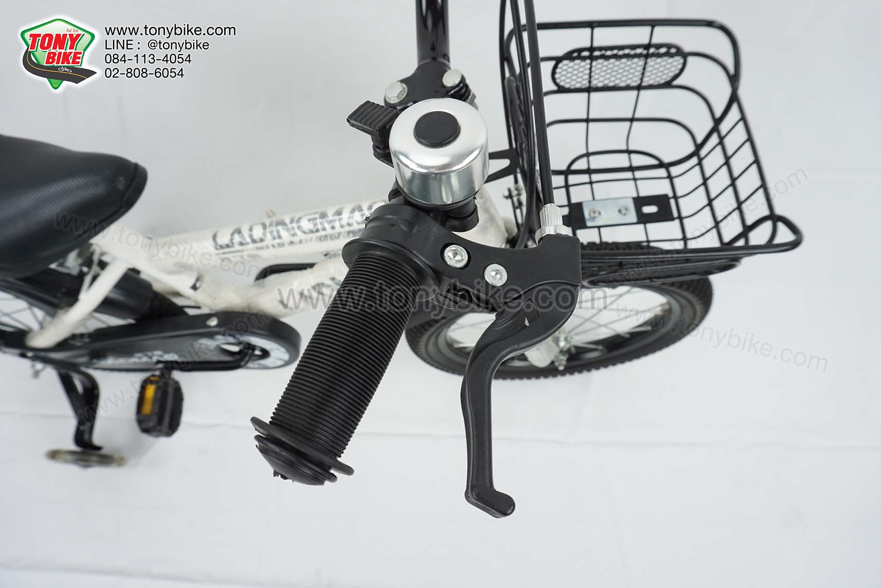 จักรยานเด็ก ล้อ 16 นิ้ว แฮนด์สูง กระติกอลูมิเนียม สีขาว