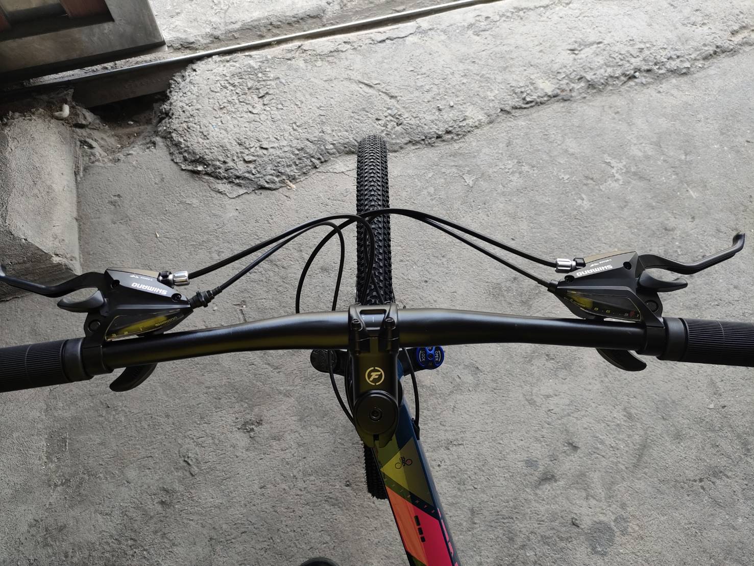 FOREVER จักรยานเสือภูเขา เฟรมอลูมิเนียม ล้อ 27.5" เกียร์ Shimano 24 สปีด ดิสเบรก แกนปลดเร็วหน้า-หลัง