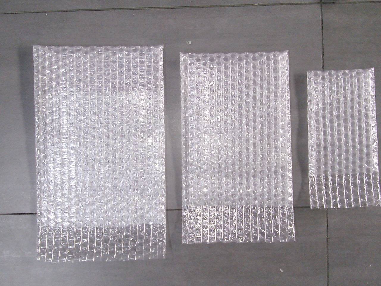 ซองแอร์บับเบิ้ลแบบ3ชั้นสำหรับใส่ i-phone,i-pad mini,i-pad สั่งผลิตโดยผู้จัดจำหน่ายอุปกรณ์ไอทีรายใหญ่