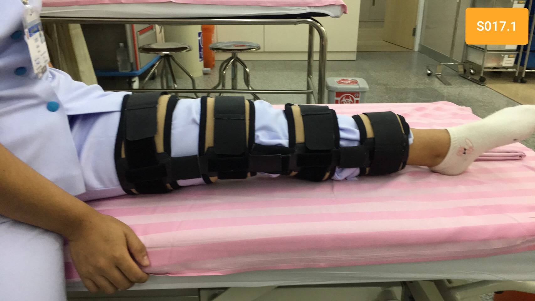 พยุงเข่าปรับองศาได้ แบบยาว [Hinge Knee Support]