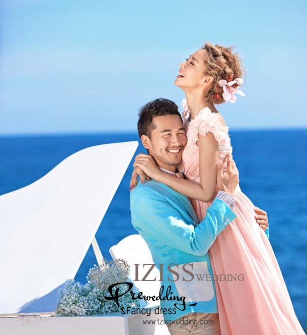 PW077 - **เลิกผลิตค่ะ** ชุดคู่ถ่ายพรีเวดดิ้ง (prewedding dress) & ชุดแต่งงานแฟนซี (Fancy wedding dress)ชายหญิง "ธีมสีโอโรส-ฟ้า"