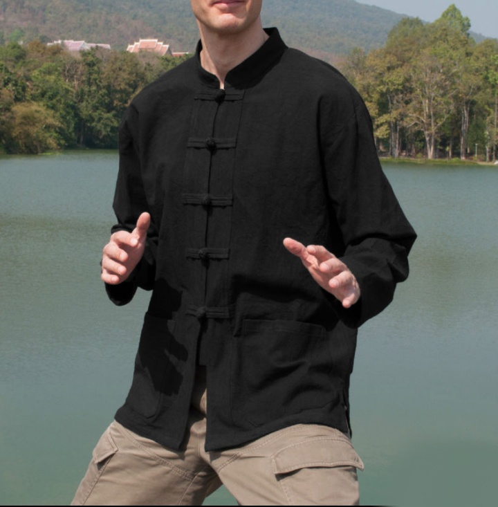 เสื้อผ้าไทยชายสีดำ เสื้อผ้าฝ้ายชายแต่งกระดุ้มปั้นและปักผ้า เสื้อผ้าพื้นเมืองชายวัยรุ่นแต่งงานปักผ้า