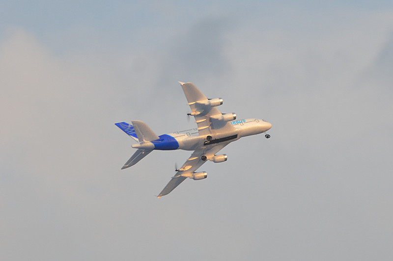 Mini A-380 3Ch 6Gyro เครื่องบินโดยสารบังคับ