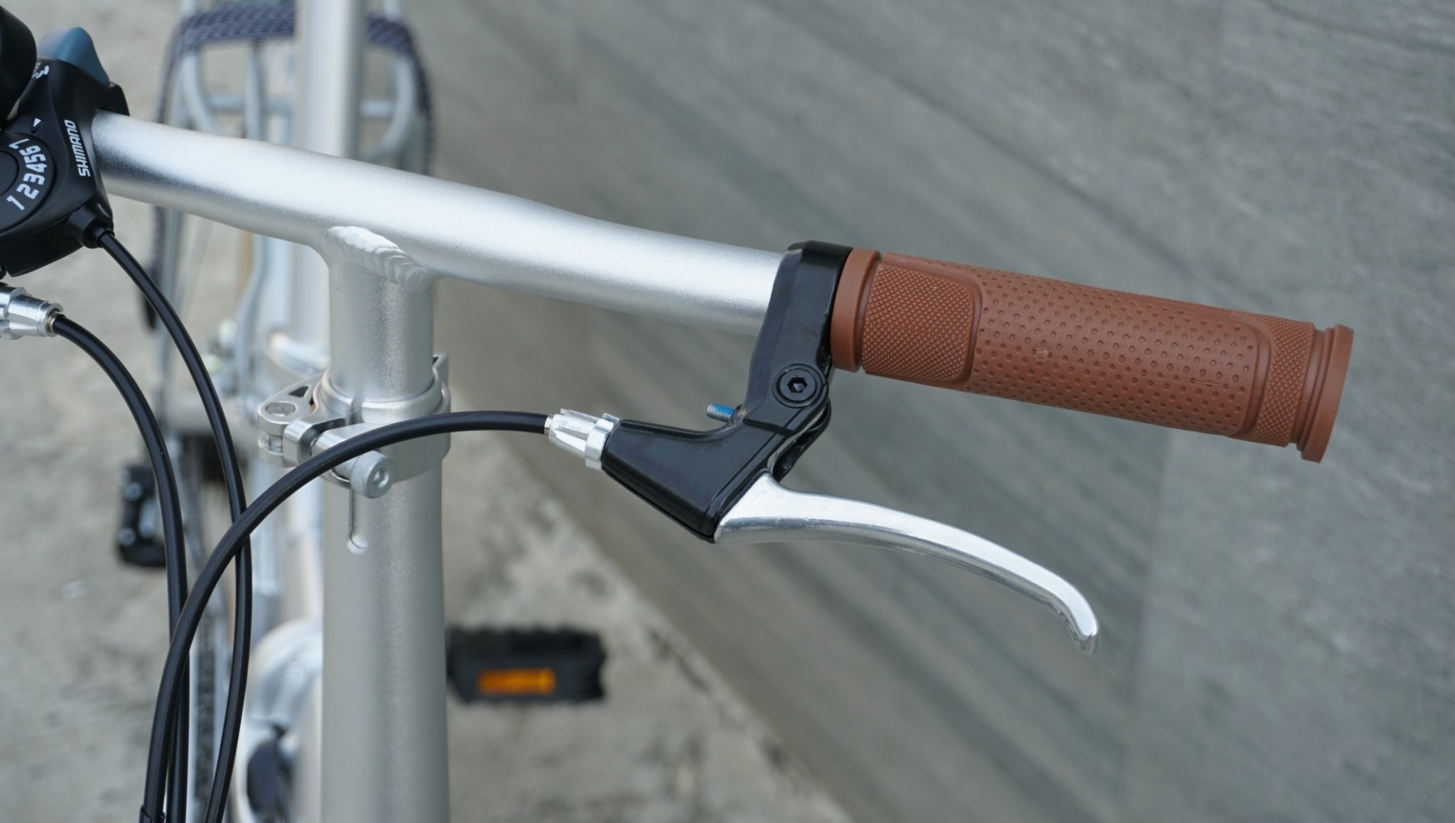 Fika Frappe จักรยานพับได้ เฟรมอลูมิเนียม ล้อ 20" 7 สปีด พร้อมตะแกรง บังโคลน