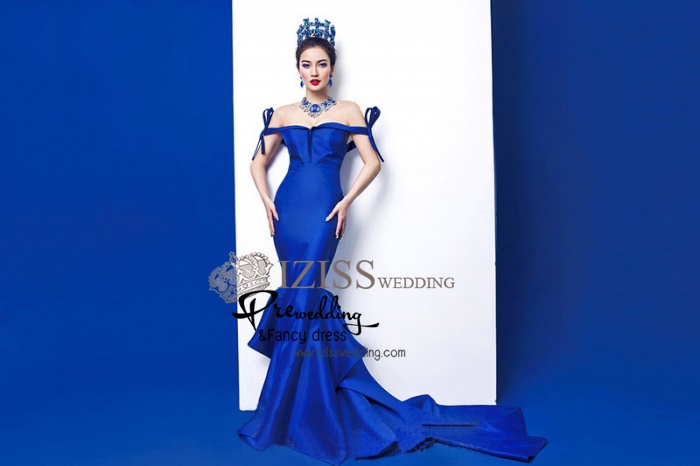 PW277- **พรีออเดอร์** ชุดคู่ถ่ายพรีเวดดิ้ง (prewedding dress) & ชุดแต่งงานแฟนซี (Fancy wedding dress)ชายหญิง "ธีมสีน้ำเงิน"