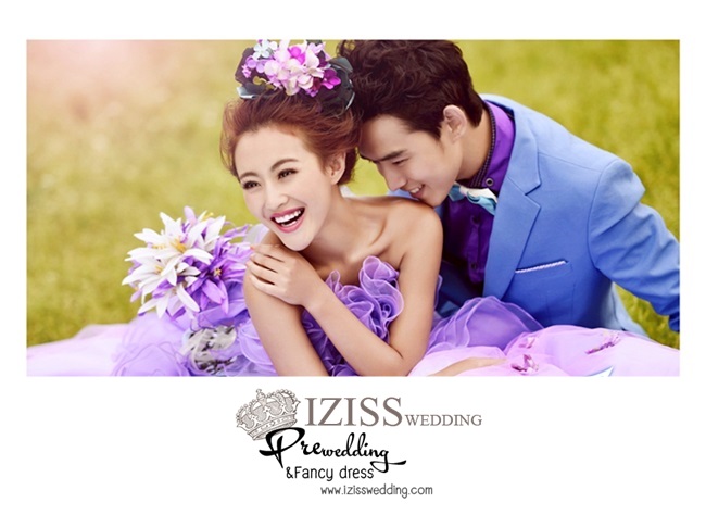 PW074 - **เลิกผลิตค่ะ** ชุดคู่ถ่ายพรีเวดดิ้ง (prewedding dress) & ชุดแต่งงานแฟนซี (Fancy wedding dress)ชายหญิง "ธีมสีม่วง-ฟ้า"