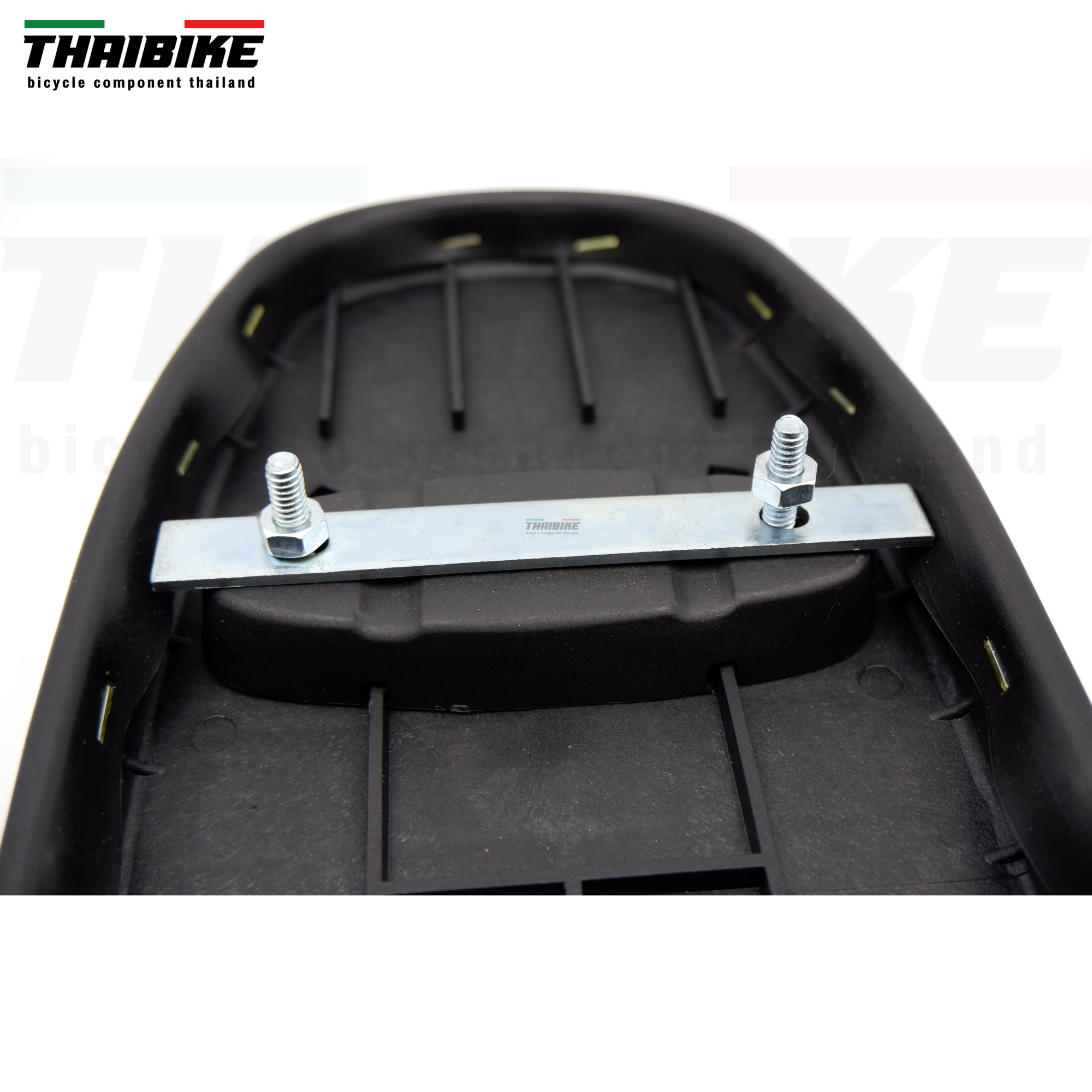 เบาะนั่งหลังสำหรับติดตะแกรงหลังจักรยาน แบบมีตัวล็อคล่าง งานไต้หวัน