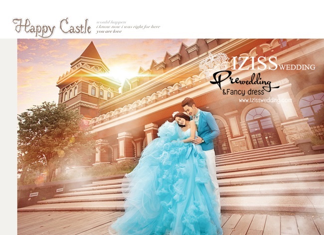 PW094 - **พรีออเดอร์เฉพาะชุดผู้หญิง** ชุดคู่ถ่ายพรีเวดดิ้ง (prewedding dress) & ชุดแต่งงานแฟนซี (Fancy wedding dress)ชายหญิง "ธีมสีฟ้า"