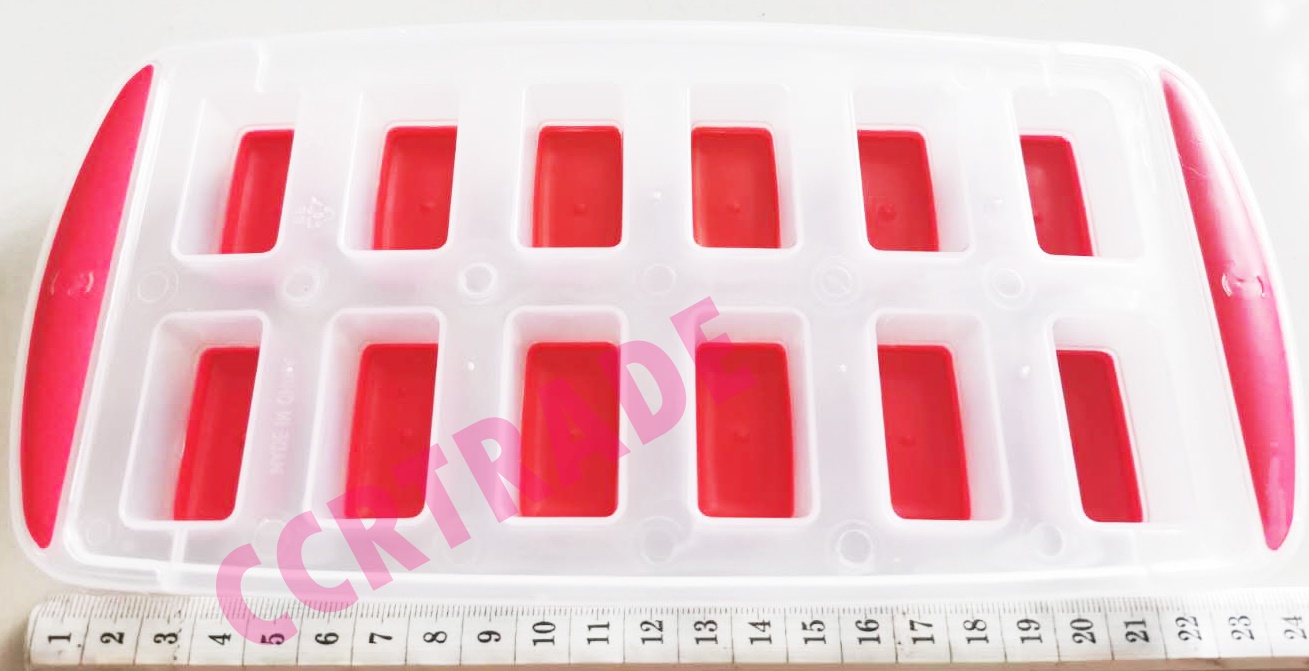 ที่ทำน้ำแข็งซิลโคน 12 ช่อง 20 ซม.(งานไดโซะ)