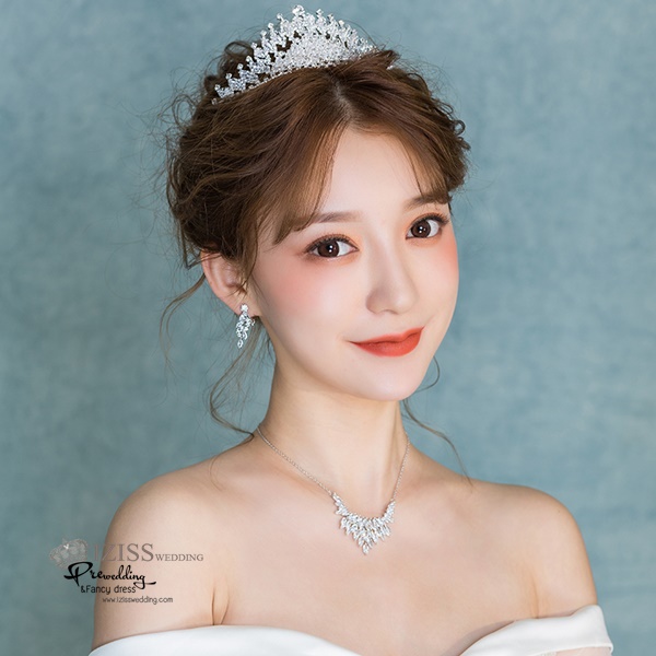 AC028 **พรีออเดอร์**ชุดเทียร่า มงกุฎเพชร ต่างหูและสร้อยคอ ชุดเครื่องประดับเจ้าสาวสวยหรูดุจเจ้าหญิง