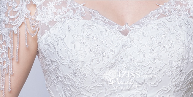 BR121 **พรีออเดอร์**ชุดแต่งงาน&ชุดเจ้าสาวแบบยาวสีขาวเกรดพรีเมี่ยม เปิดไหล่ มีแขน หรูหราน่ารัก สวยโดดเด่นไม่ซ้ำใคร