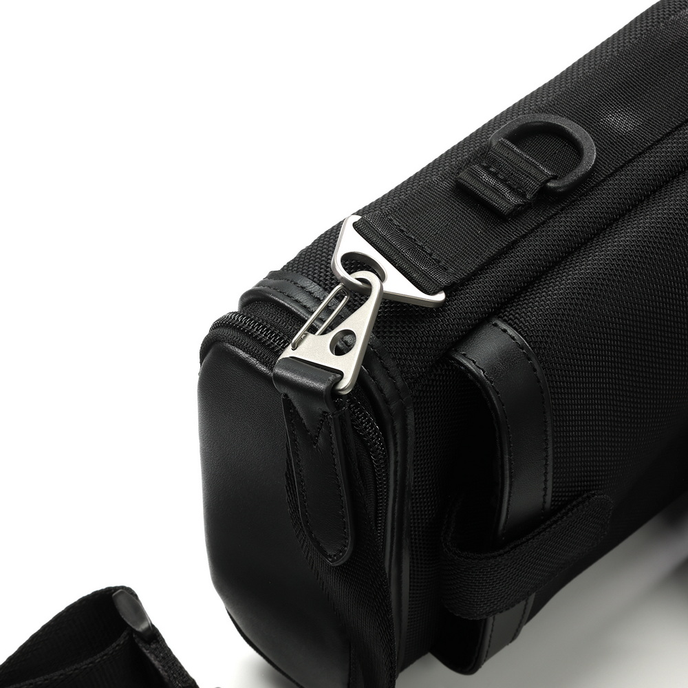 DD CZ200 กระเป๋าใส่เครื่องเสียง พื้นที่จัดเก็บกว้างขวาง ทนทาน สำหรับสายเสียงตัวจริง