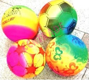 บอลชายหาดสีสะท้อนถุงตาข่าย 24 ซม.(มีมอก.）