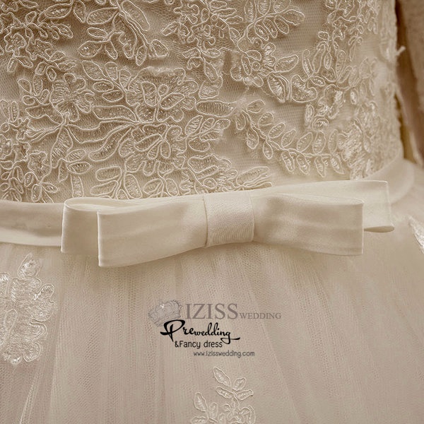 RM016 **งานตัดเกรด A**พรีออเดอร์ชุดราตรีหรูหรา ชุดแต่งงาน ชุดพรีเวดดิ้งสั่งตัดได้ค่ะ งานเกรดพรีเมี่ยม ตัดเย็บปราณีต สวมใส่สวยงามดุจเจ้าหญิง