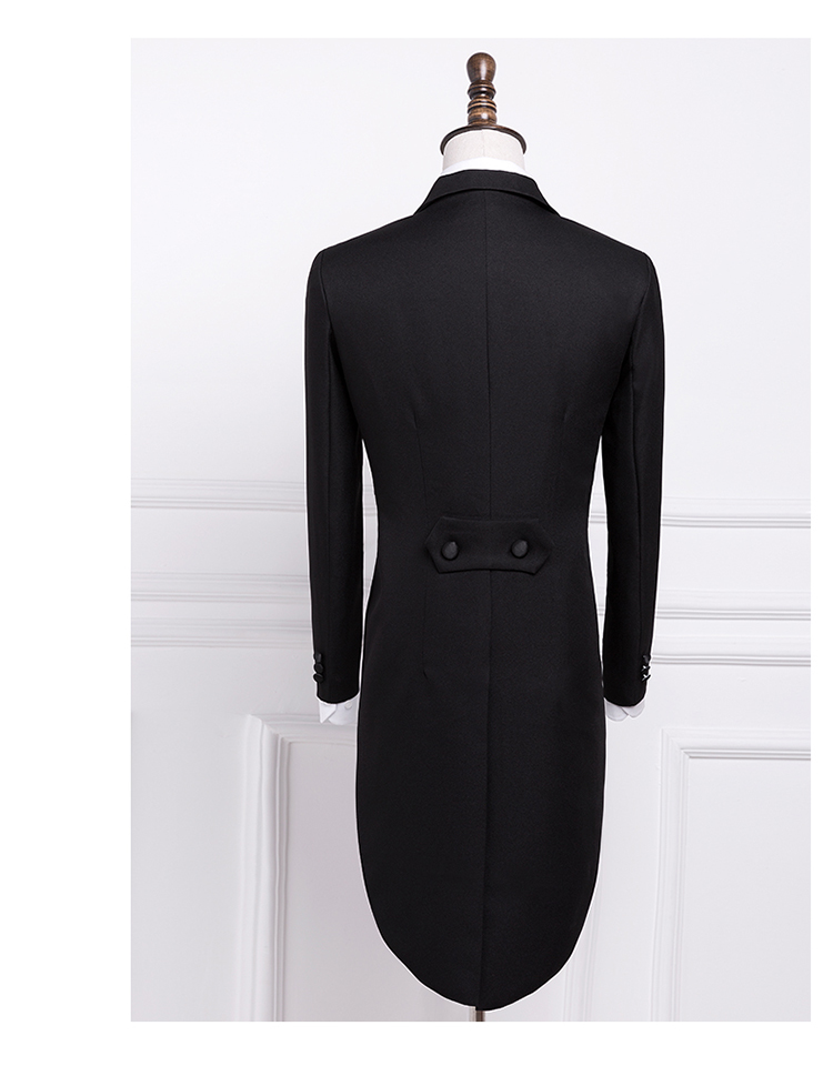 ST124- **พรีออเดอร์**สูททักสิโด้ผู้ชายสีขาว สูททักซิโด้สีดำ แขนยาว พร้อมแถบคาดเอว และกางเกง ชุดสูทเจ้าบ่าว สูทแฟนซี ถ่ายพรีเวดดิ้ง & ชุดแต่งงานแฟนซี (Fancy wedding dress) สูททักสิโด้ผู้ชายสีขาวและสีดำ