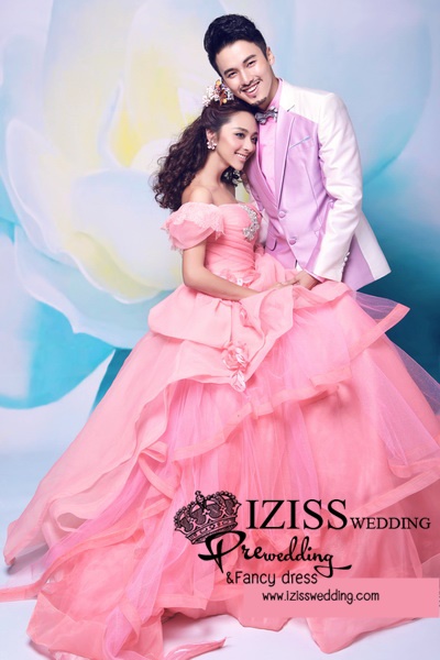 PW256- Preorder ชุดคู่ถ่ายพรีเวดดิ้ง (prewedding dress) & ชุดแต่งงานแฟนซี (Fancy wedding dress)หญิง "ธีมสีชมพู"