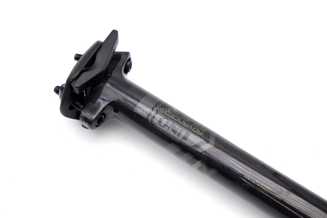 หลักอานตรงคาร์บอน UNO รุ่น QTSP03 ขนาด 27.2x400มม.