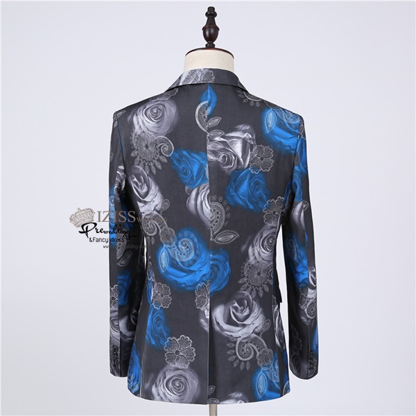 ST105- **พรีออเดอร์**สูทแฟนซีผู้ชายสีดำหม่นลายดอกไม้ พร้อมกางเกง ชุดสูทเจ้าบ่าว สูทแฟนซี ถ่ายพรีเวดดิ้ง & ชุดแต่งงานแฟนซี (Fancy wedding dress) สูทผู้ชายสีดำหม่นลายดอกไม้สีฟ้าขาว