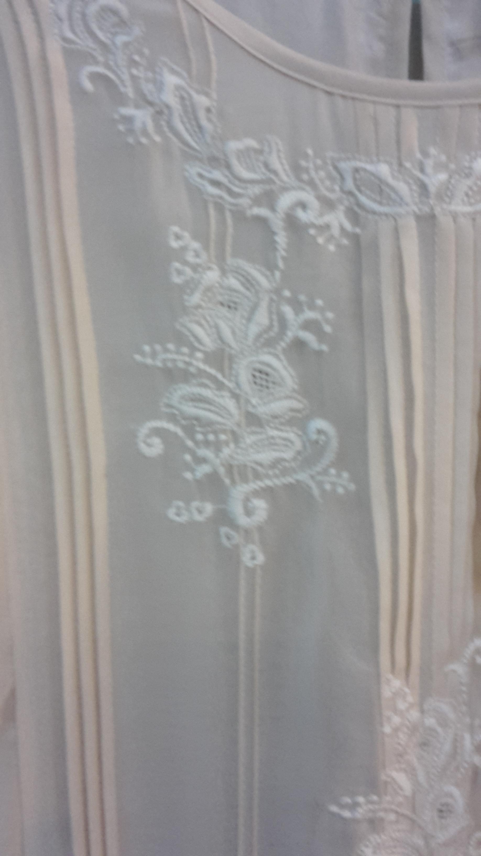 เสื้อชีฟอง เสื้อทำงานสไตน์ผู้ใหญ่ เสื้อชีฟองปักฉลุ