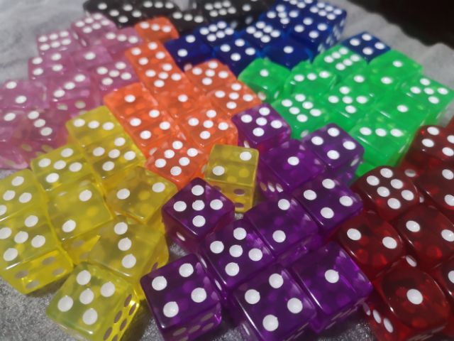 ลูกเต๋าใส ขนาด 1.6 mm ลูกเต๋าอะคลิลิก พร้อมส่งจากไทย🚴ส่งไว แพคดี❤️