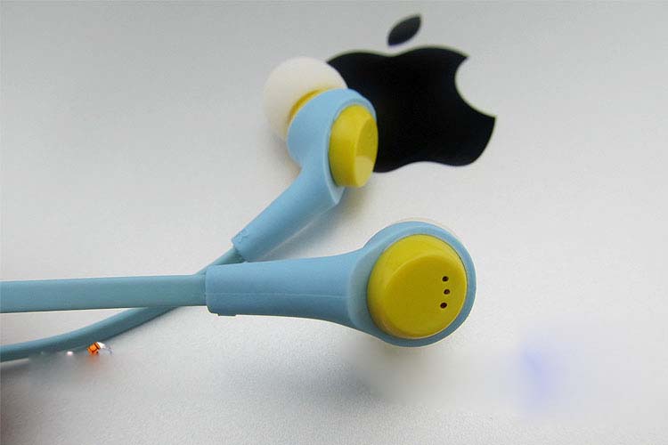 ขาย หูฟัง Iriver SC-10E หูฟังแฟชั่น มีไมค์ในตัว รองรับ iPod , iPhone , iPad , BlackBerry