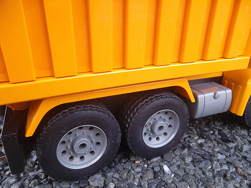 รถบรรทุก 10 ล้อ บังคับวิทยุ