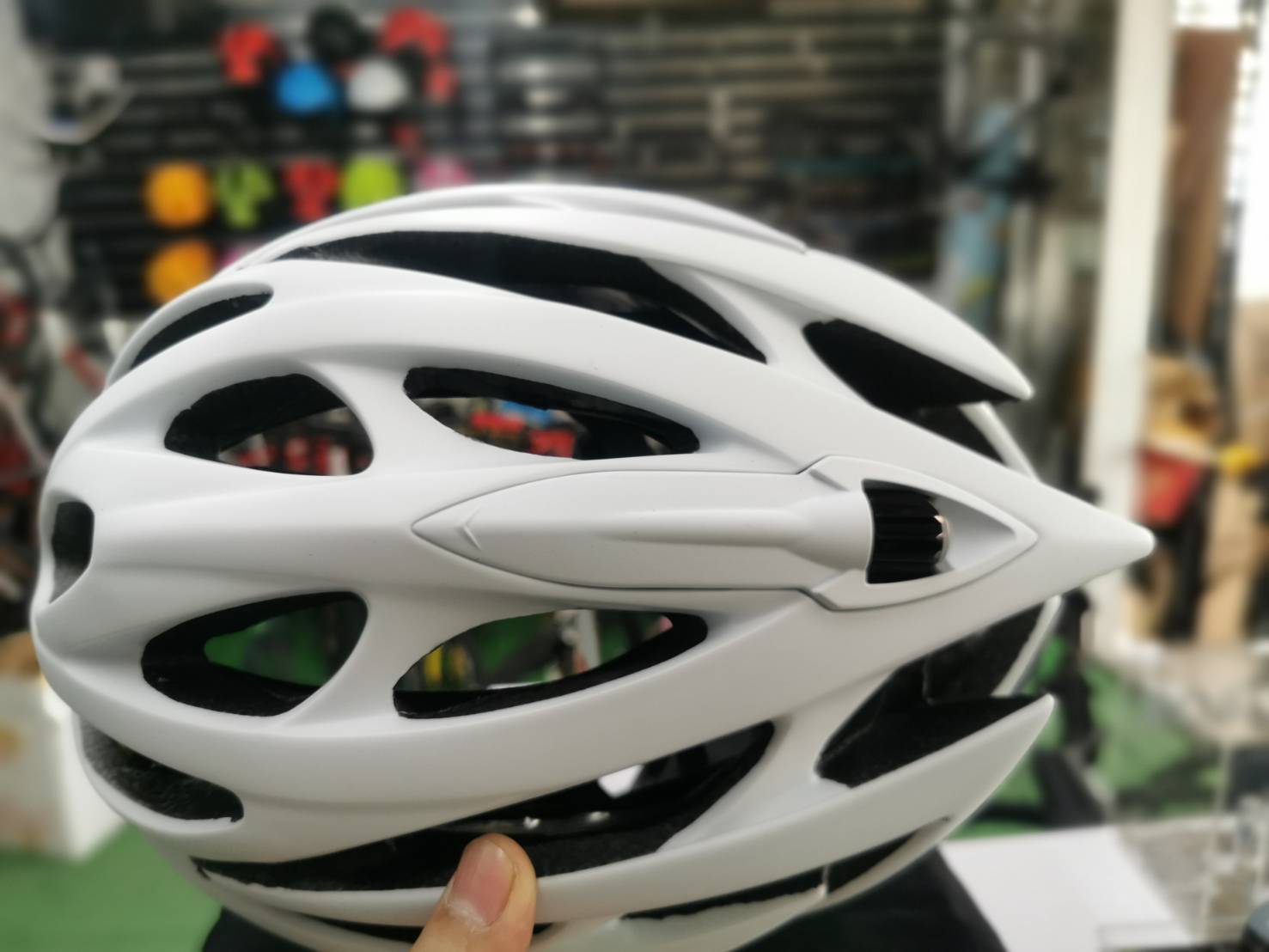 หมวกกันน็อคจักรยาน LAZER รุ่น 02