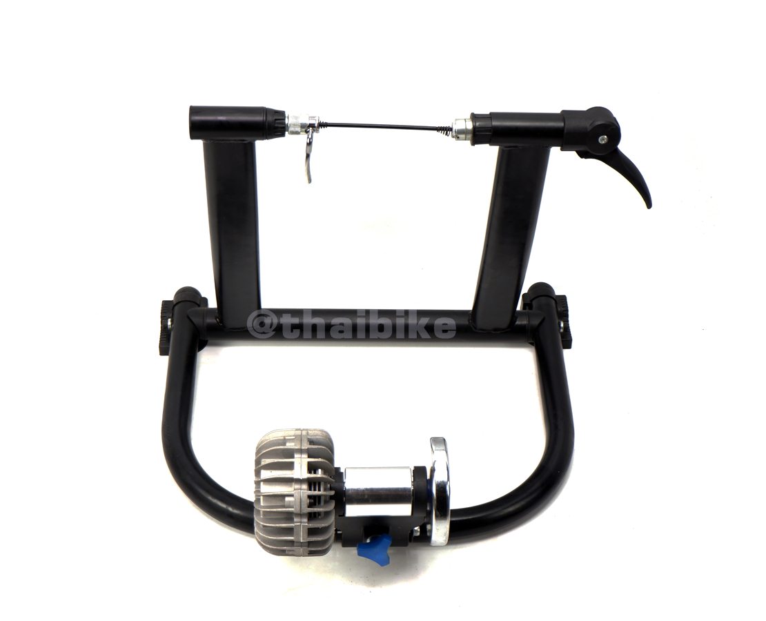 เทรนเนอร์จักรยาน GIYO จับดุมหลัง แบบน้ำมัน ปั่นในบ้าน เสียงเบา รองรับ 16-29 นิ้ว